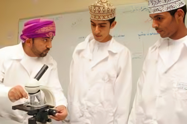 Omani Teachers Honored For Their Vital Role In Education