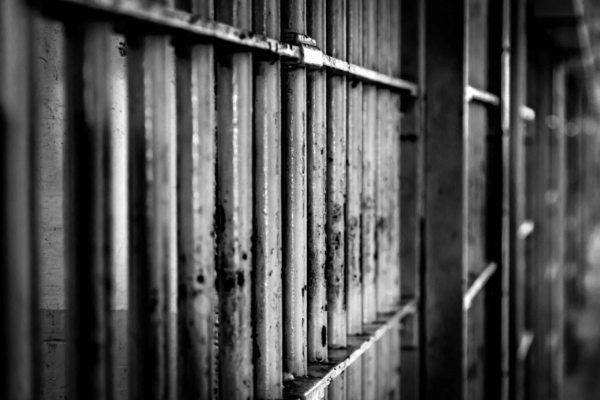 Eighteen Asian Women Arrested In Sur For Legal Violations